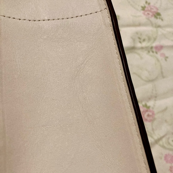 Coach Mini Cashin in Chalk/Brass - Picture 6 of 8